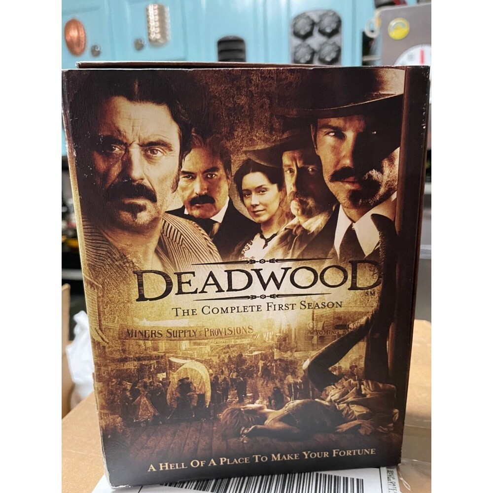 Deadwood - The Complete First Season (DVD, 2005, 6-Disc Set)